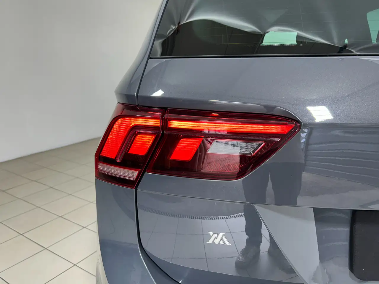 Volkswagen Tiguan R-Line 1.5 etsi 150 cv dsg 5