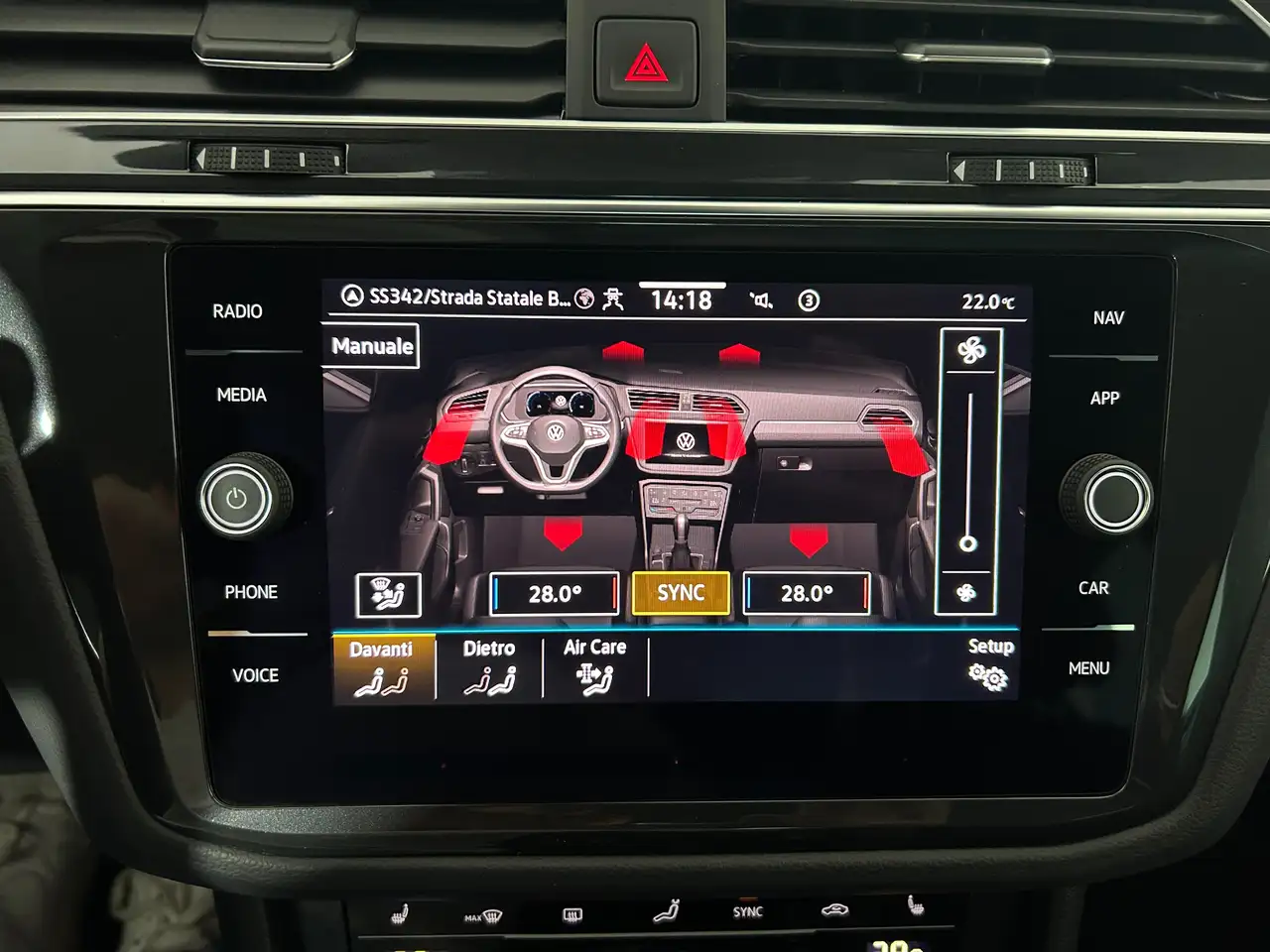 Volkswagen Tiguan R-Line 1.5 etsi 150 cv dsg 11