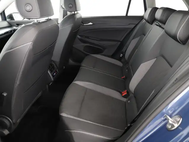 Volkswagen Golf view 9