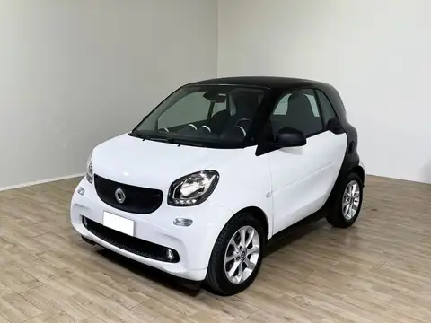 Usata SMART fortwo Fortwo 70 1.0 Youngster Benzina