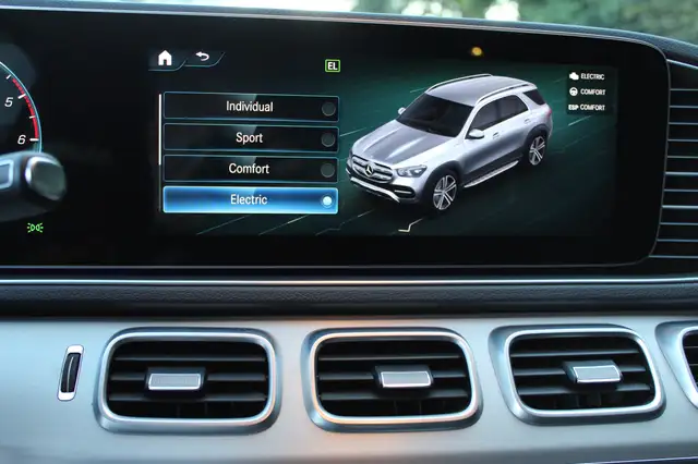 Mercedes-Benz GLE 350 de 4Matic AMG Line Aut.*W-GARANTIE*NIGHT*LED*NAVI* Ansicht 24