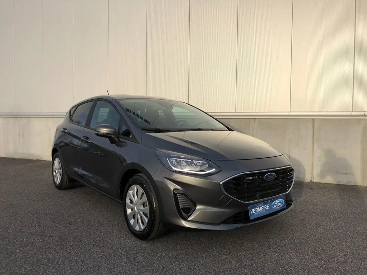 Ford Fiesta Connected Gri - 2
