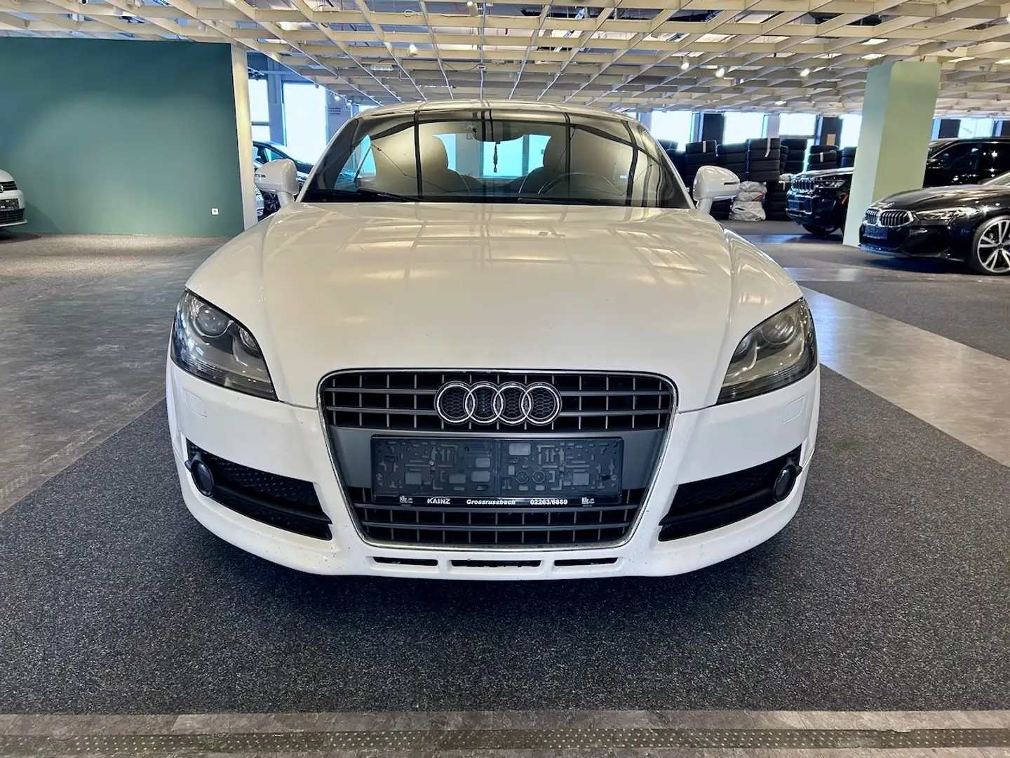 Audi TT 2.0 TFSI Coupe Weiß - 2