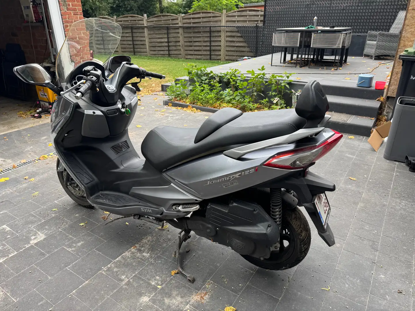 SYM Joymax 125i Argent - 2