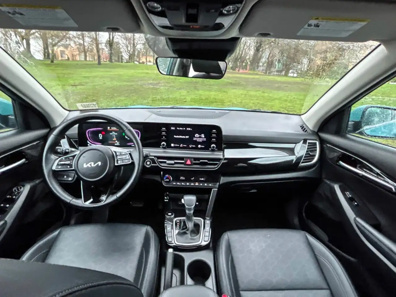 Kia Seltos снимка Kia Seltos
