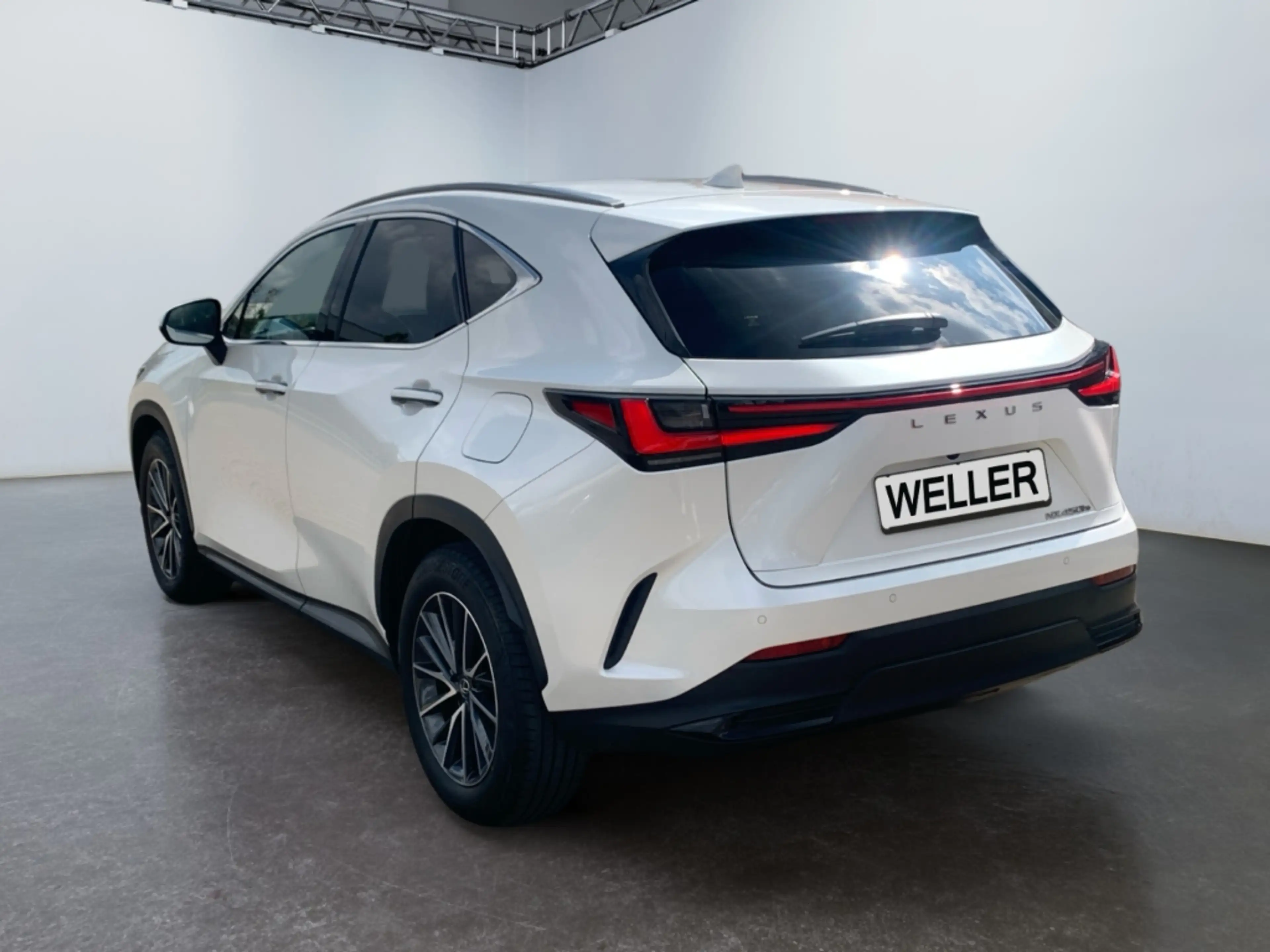 Lexus NX 450h+ E-FOUR Executive Line *LED*HUD*360°*ACC* — photo 7