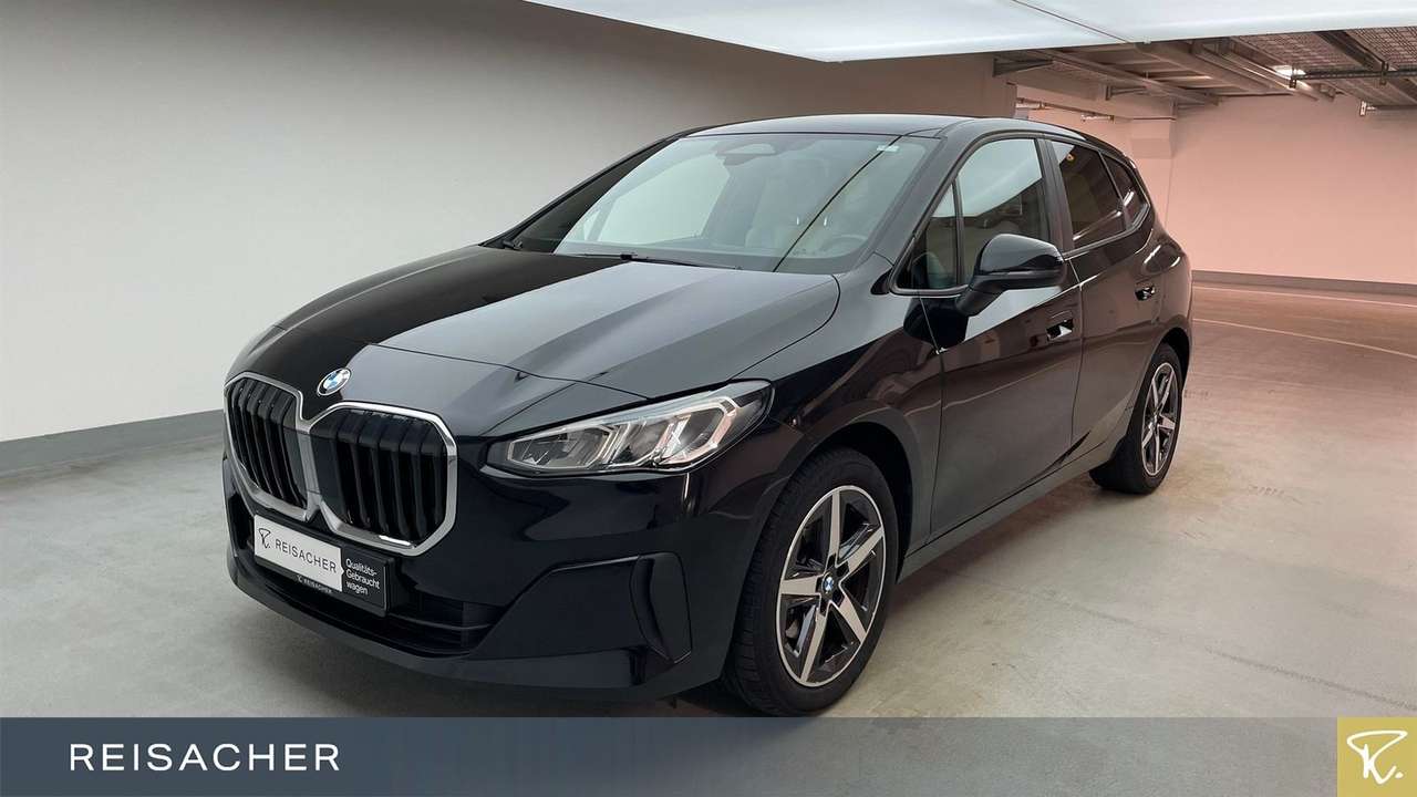 BMW 220 2022 — 220i A Active Tourer LC+,AHK,DA+,PA,ACC,SpSitze,