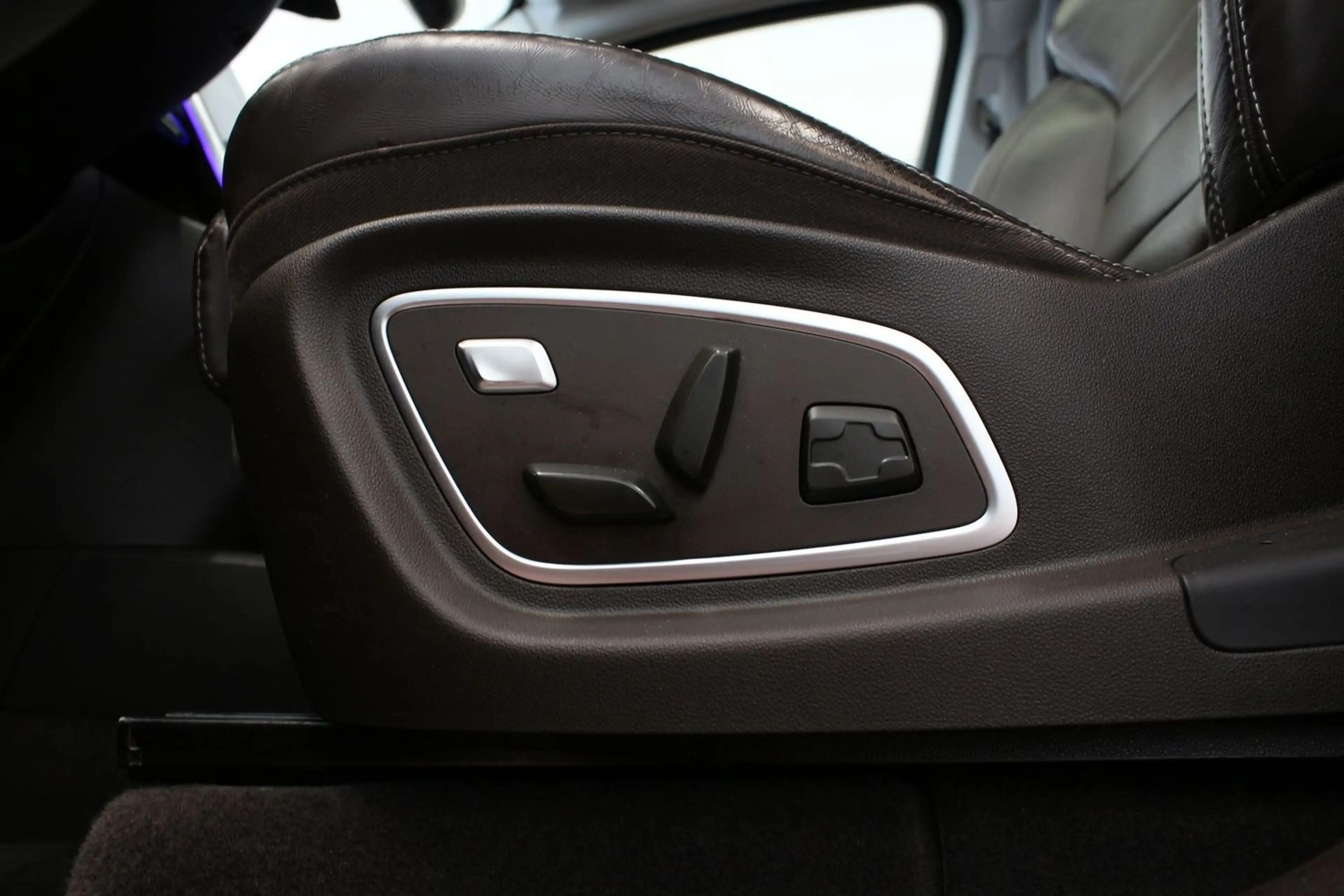 Renault Espace Initiale Led Automatik Kamera 4 Control — photo 14