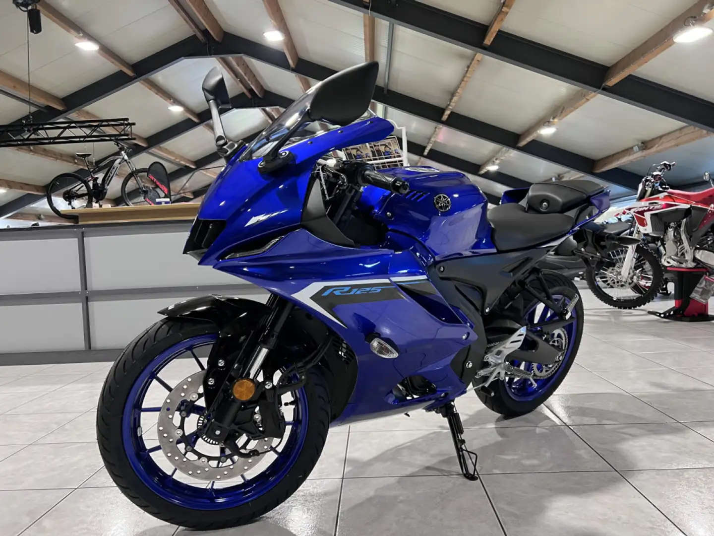 Yamaha YZF-R125 Azul - 2