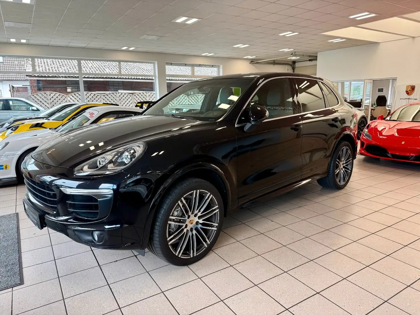 Porsche Cayenne S Diesel Luftfederung/SportDesign/AHK Schwarz - 2