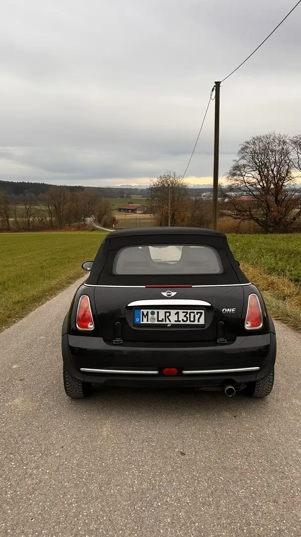 MINI One Cabrio - 1