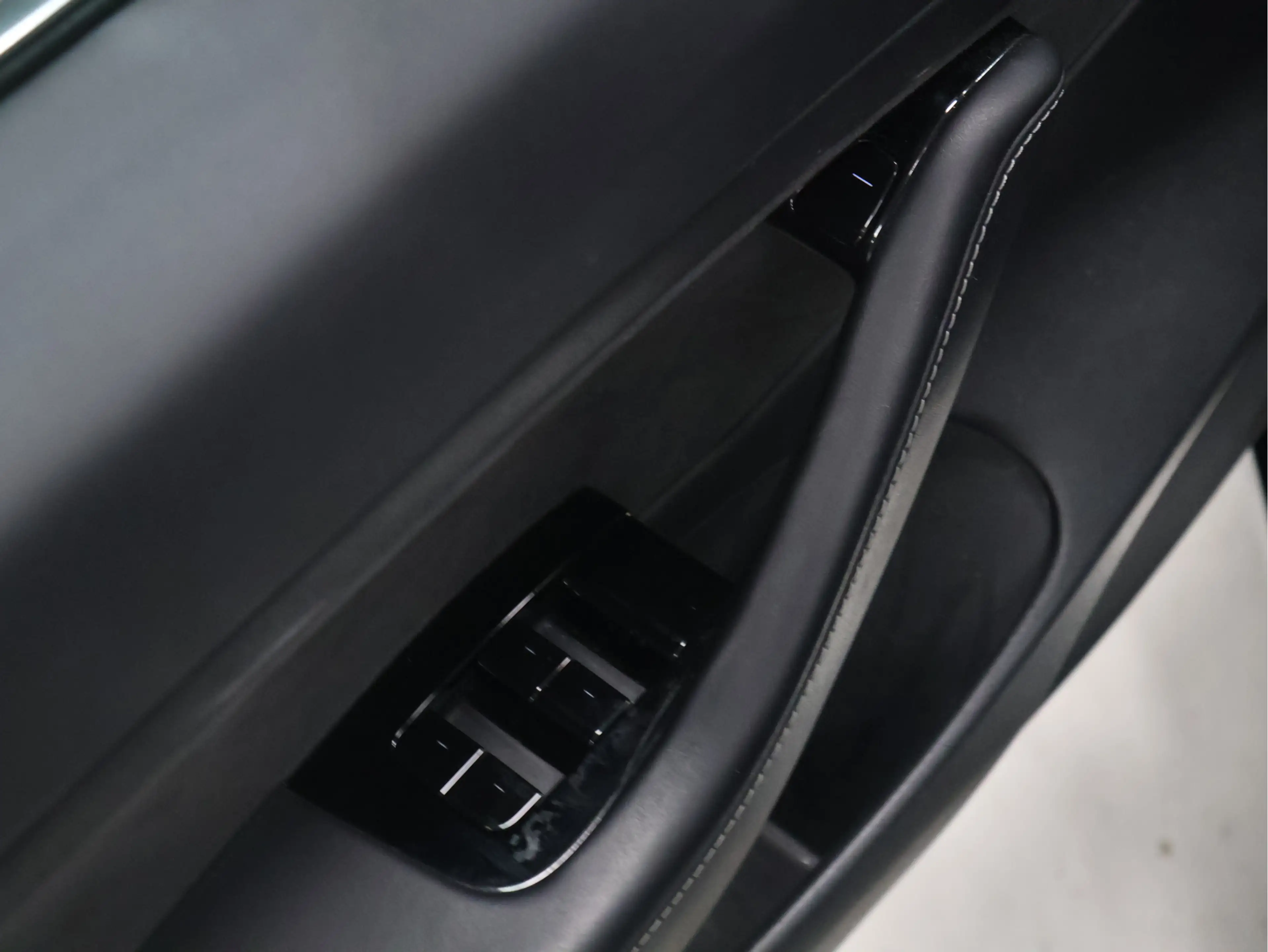 Tesla Model 3 Standard RWD Plus 60 kWh [PANORAMADAK, STOELVERWAR — photo 10