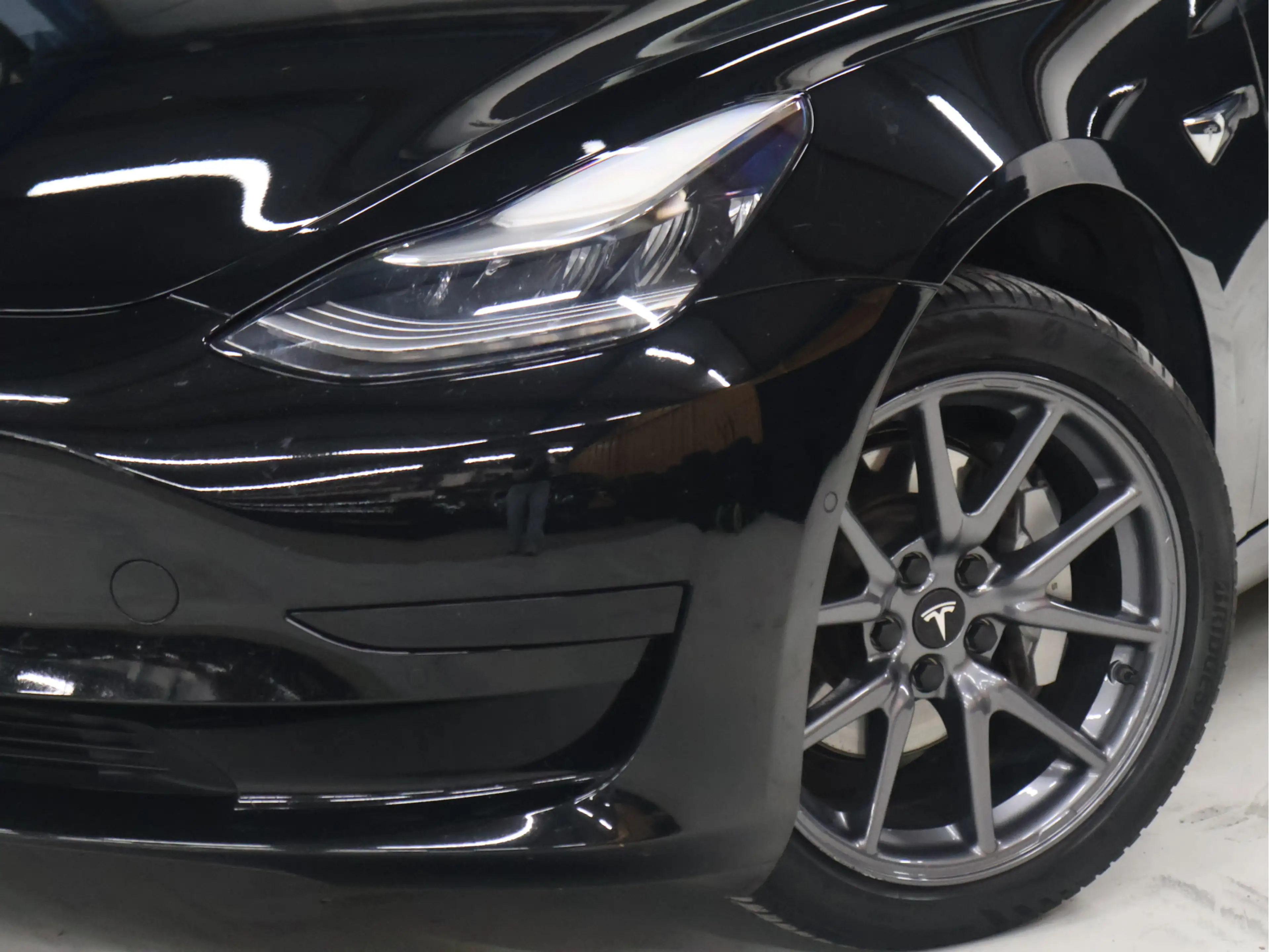 Tesla Model 3 Standard RWD Plus 60 kWh [PANORAMADAK, STOELVERWAR — photo 2