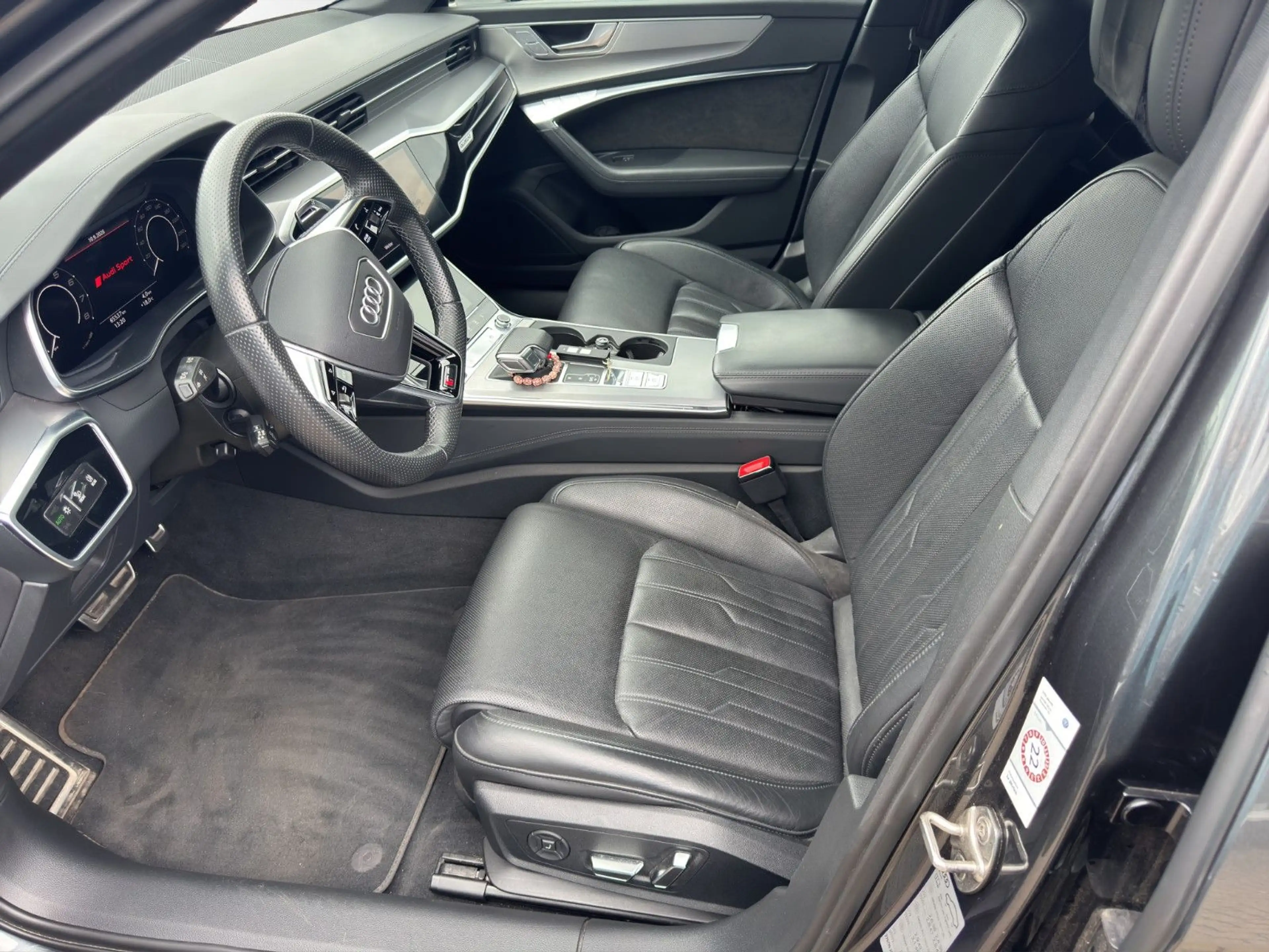 Audi RS6 RS 6 Avant 4.0 TFSI quattro Sportabgasanl. — photo 10