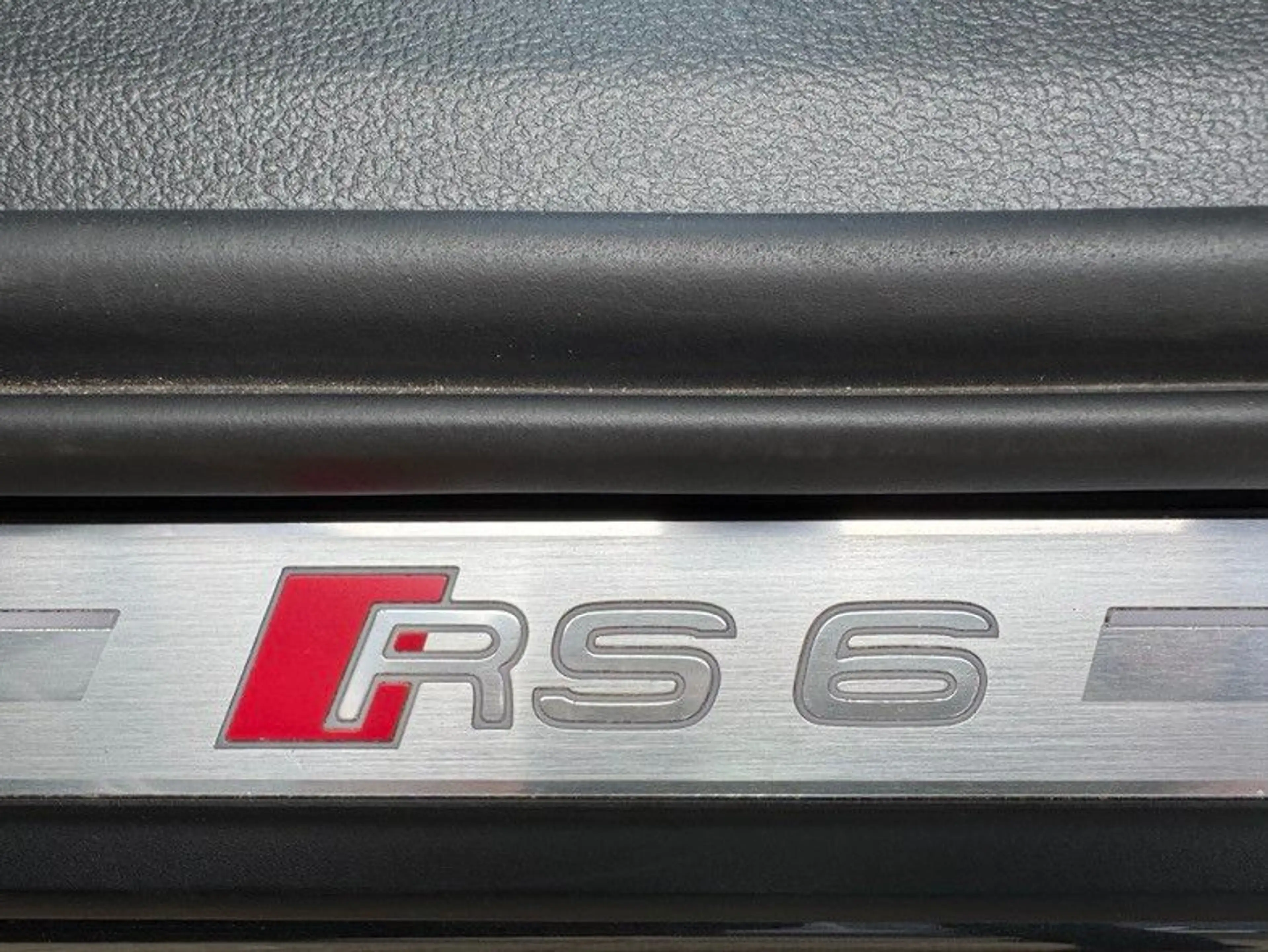Audi RS6 RS 6 Avant 4.0 TFSI quattro Sportabgasanl. — photo 19