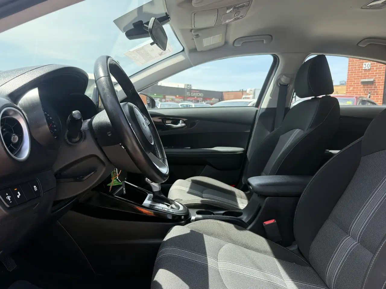 Kia Forte fotografie Kia Forte