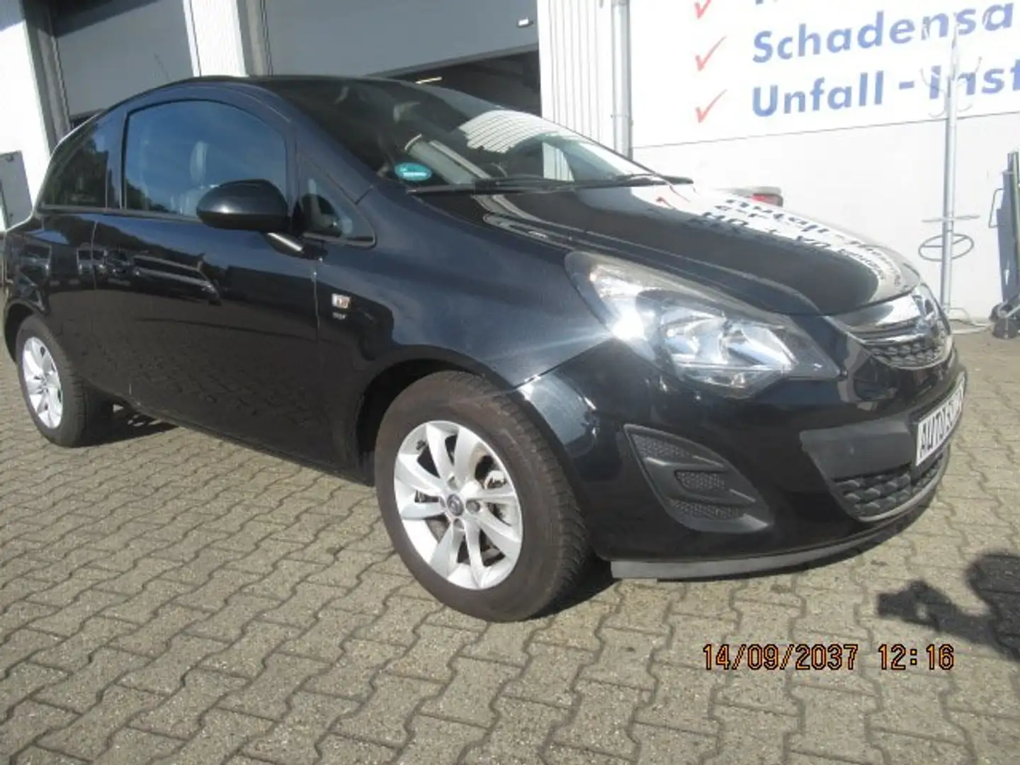 Opel Corsa Energy Schwarz - 2