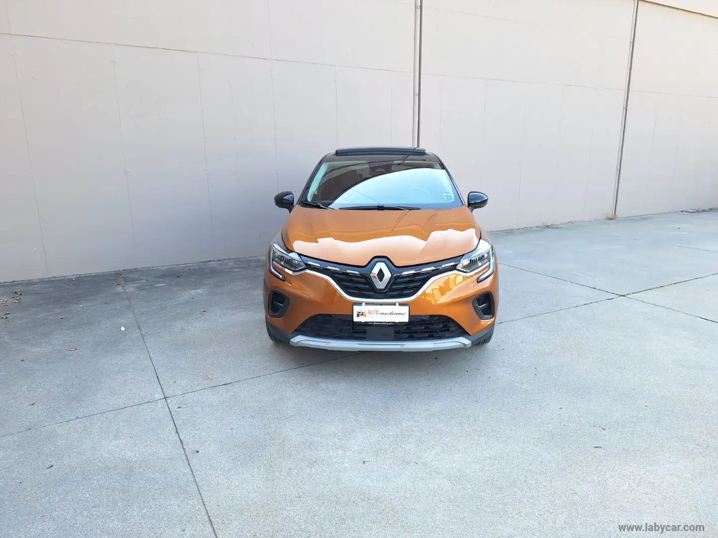 Renault Captur INTENSE Plug-in Hybrid E-Tech TETTO 160 CV Arancione - 2