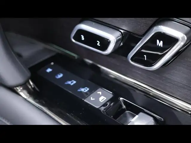 Land Rover Range Rover view 14