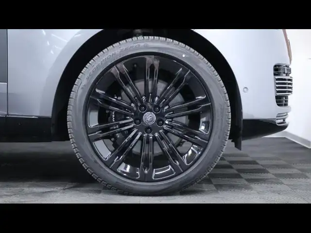 Land Rover Range Rover view 6