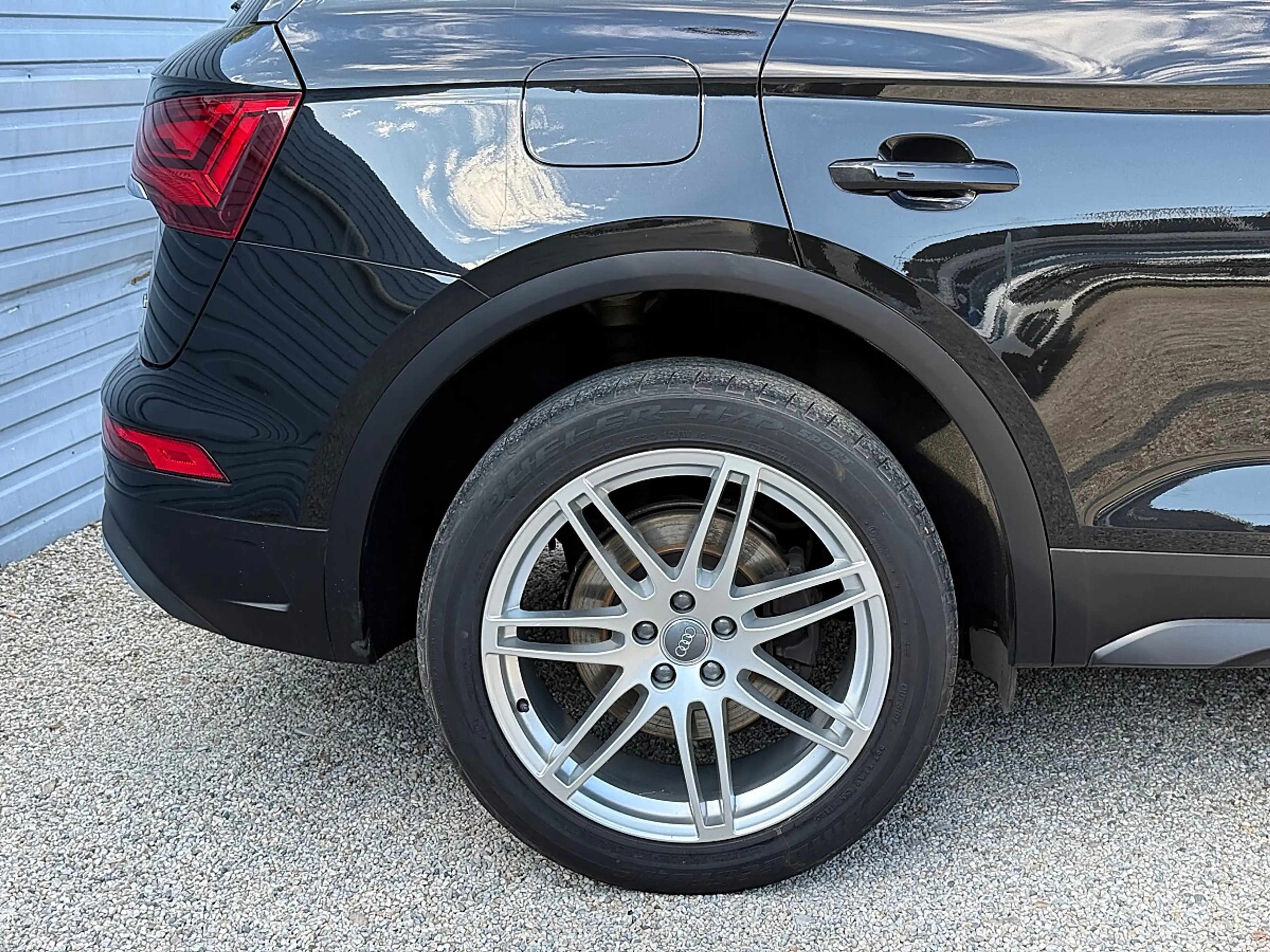 Audi Q5 40 2.0 TDI quattro intense 1. Besitz (PANORAMA ... — photo 7