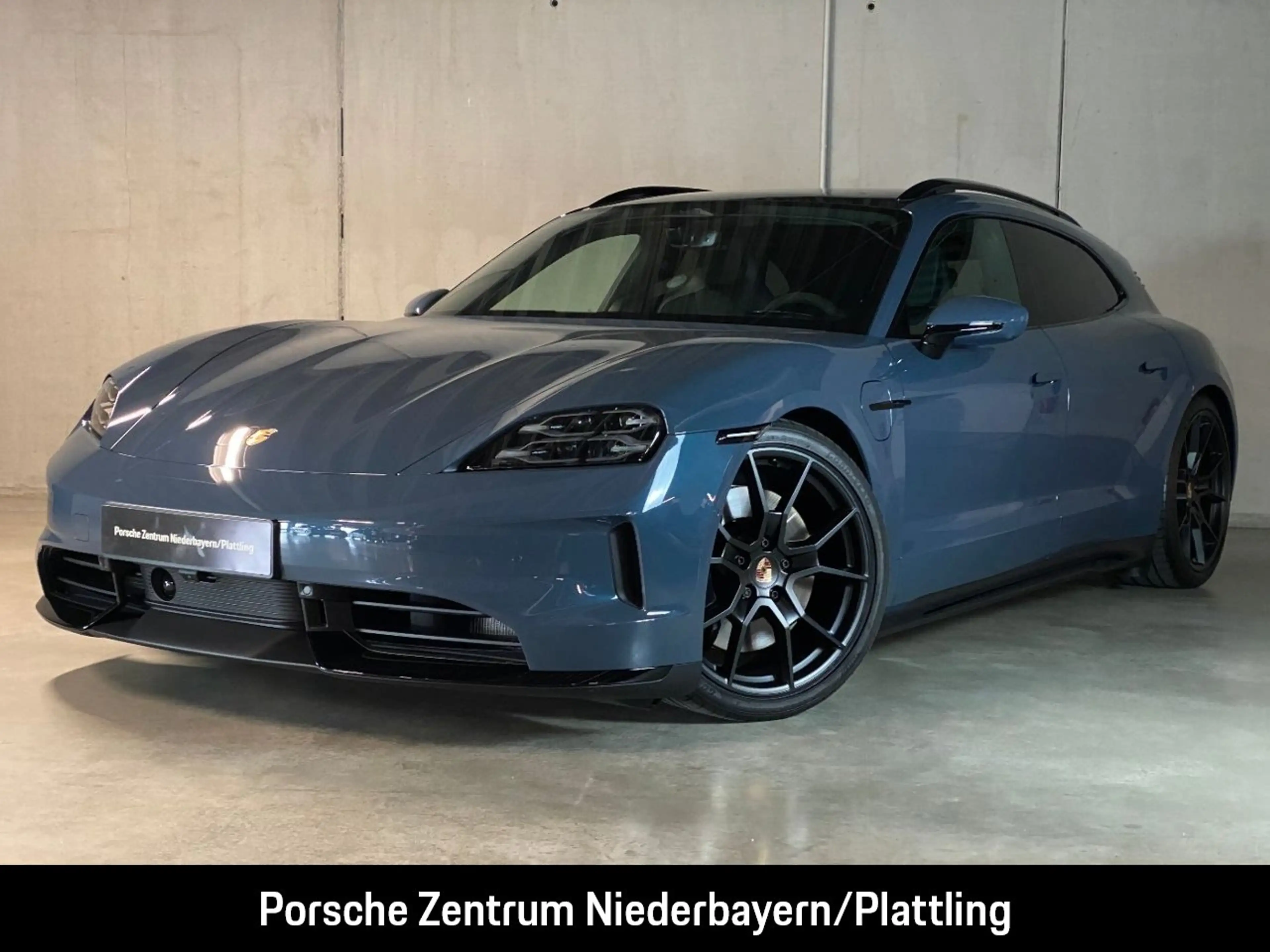 Porsche Taycan GTS Sport Turismo | Hinterachslenkung |
