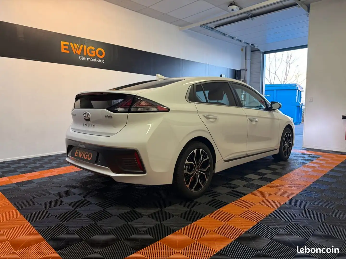 Hyundai IONIQ 1.6 141h 105 hybrid hev creative bva entretien constructeur 2eme main camera de recul Wit - 2