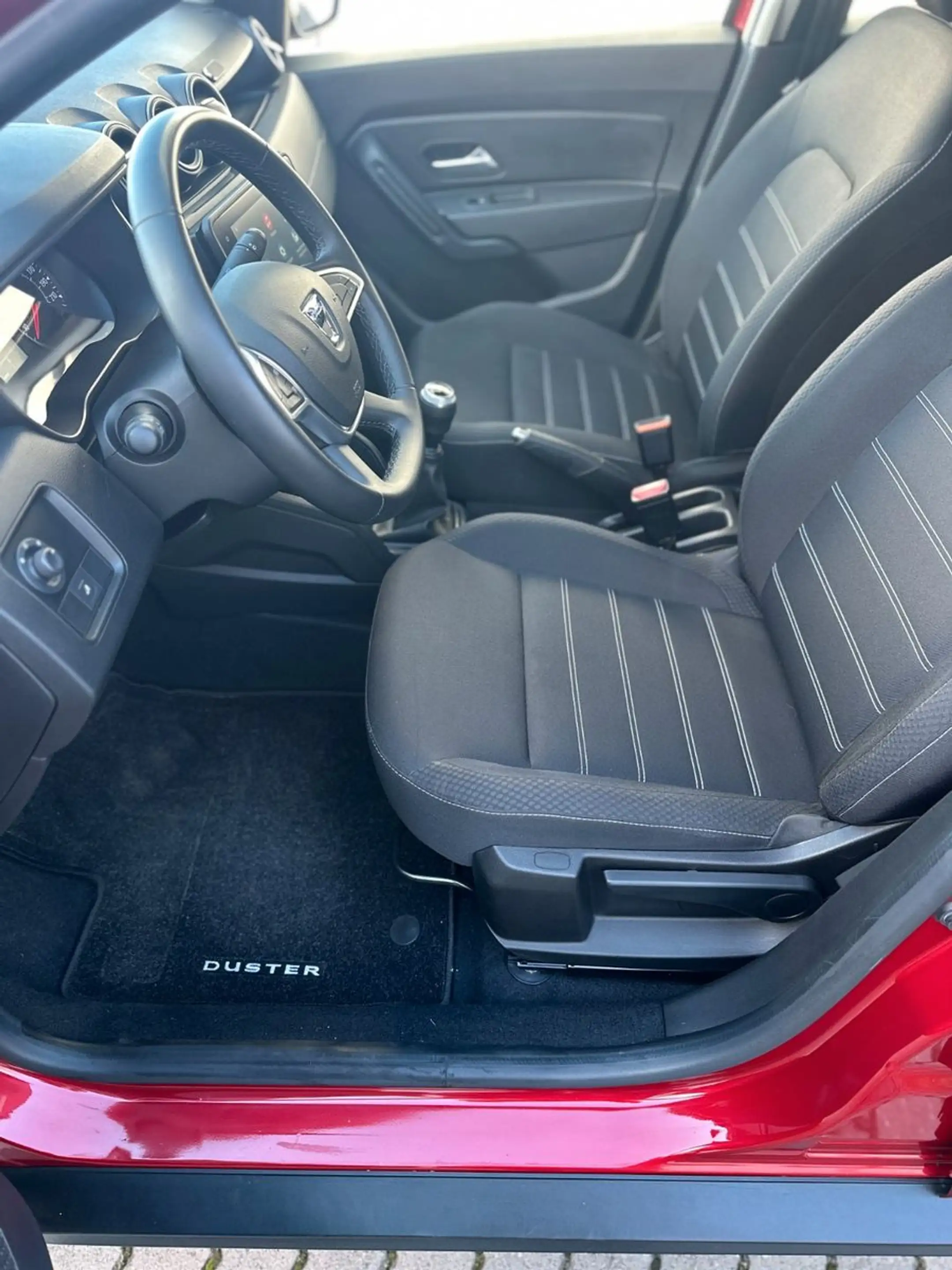 Dacia Duster II Comfort / 1. Hand / 360° Kamera / MwSt — photo 10