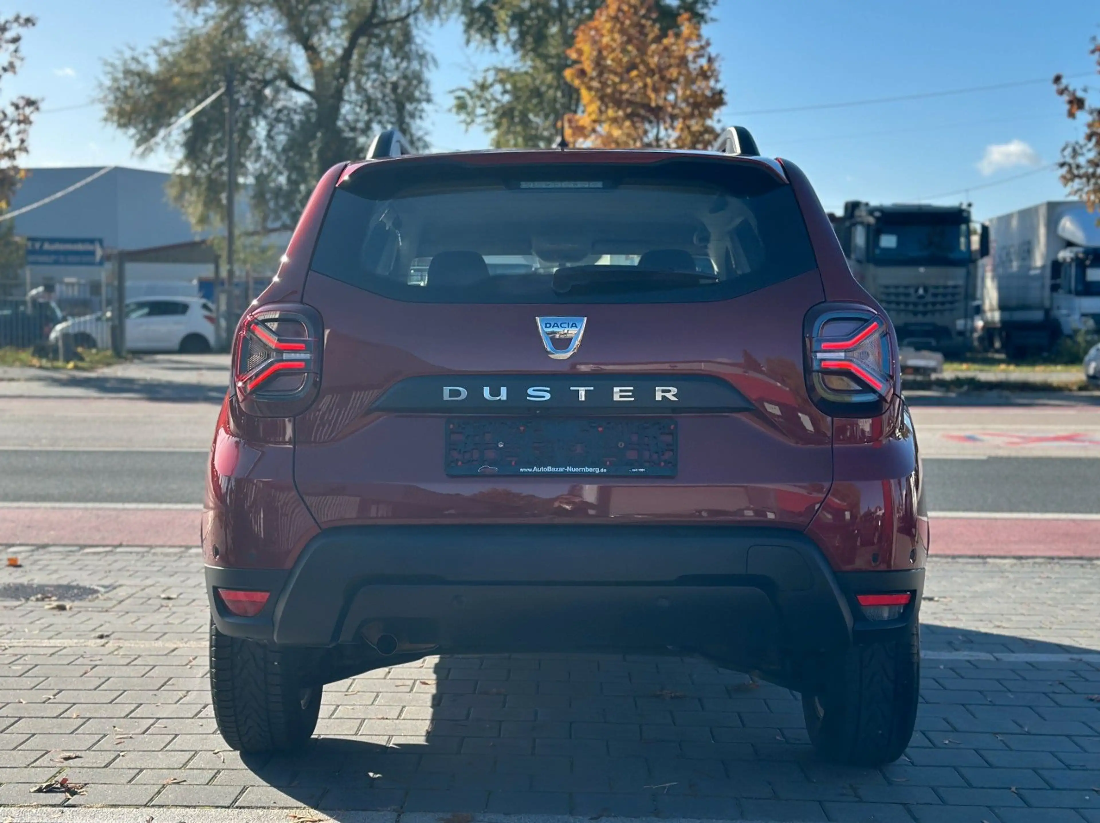 Dacia Duster II Comfort / 1. Hand / 360° Kamera / MwSt — photo 4