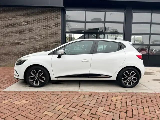 Renault Clio view 7
