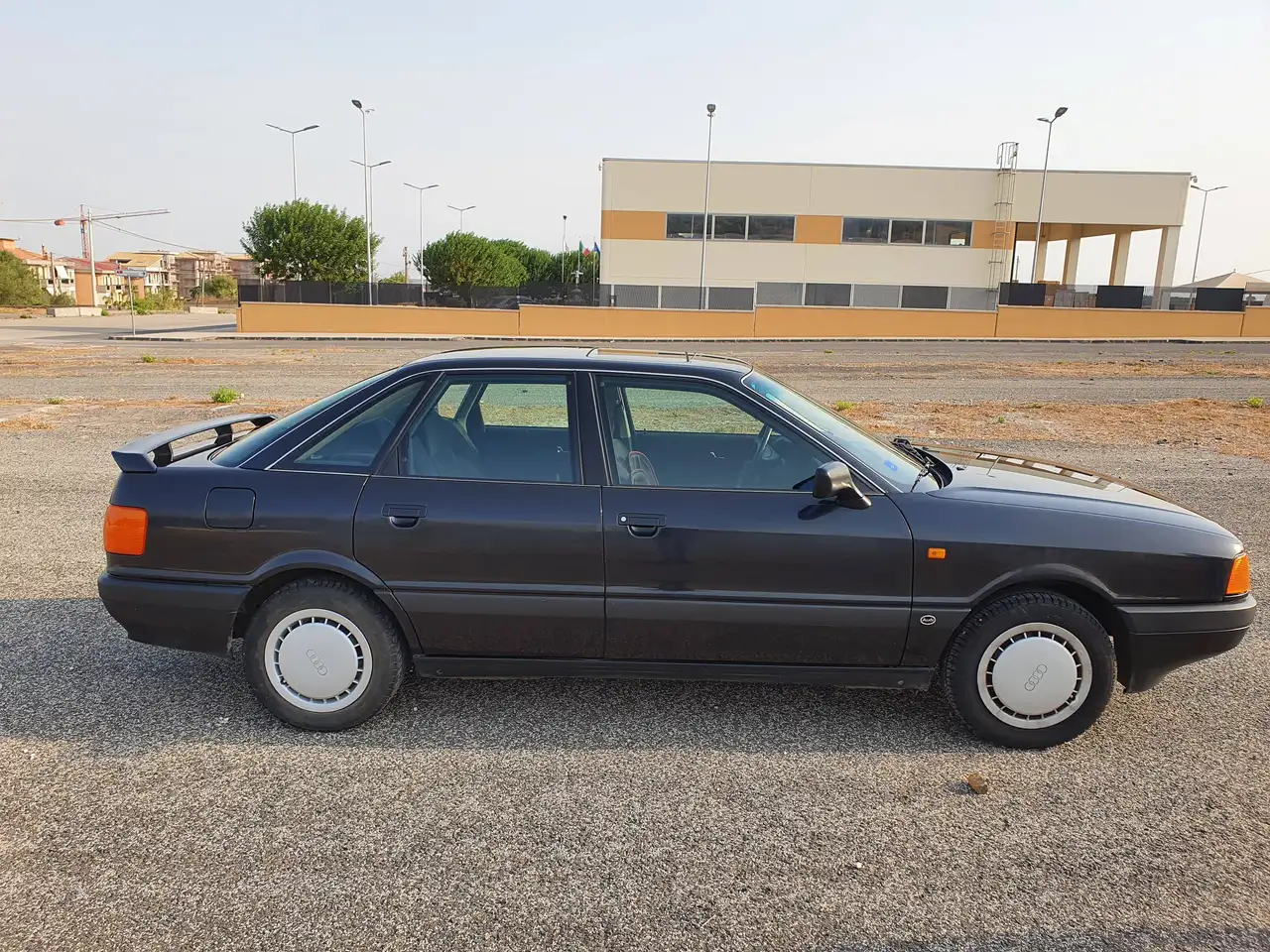 Audi 80 1.8 S cat., foto 4