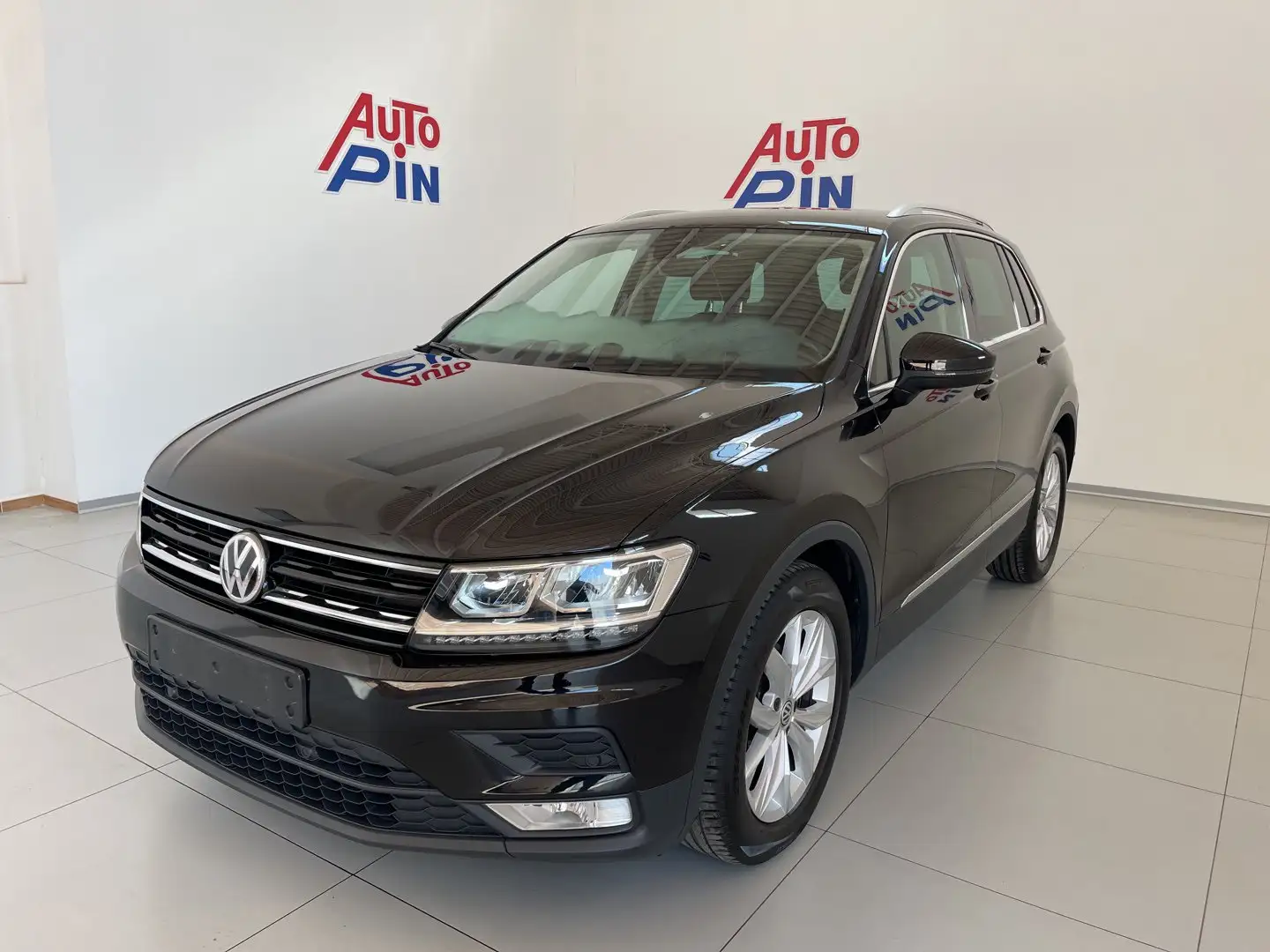 Volkswagen Tiguan 2.0 TDI DSG Business BMT TAGLIANDATA - 1