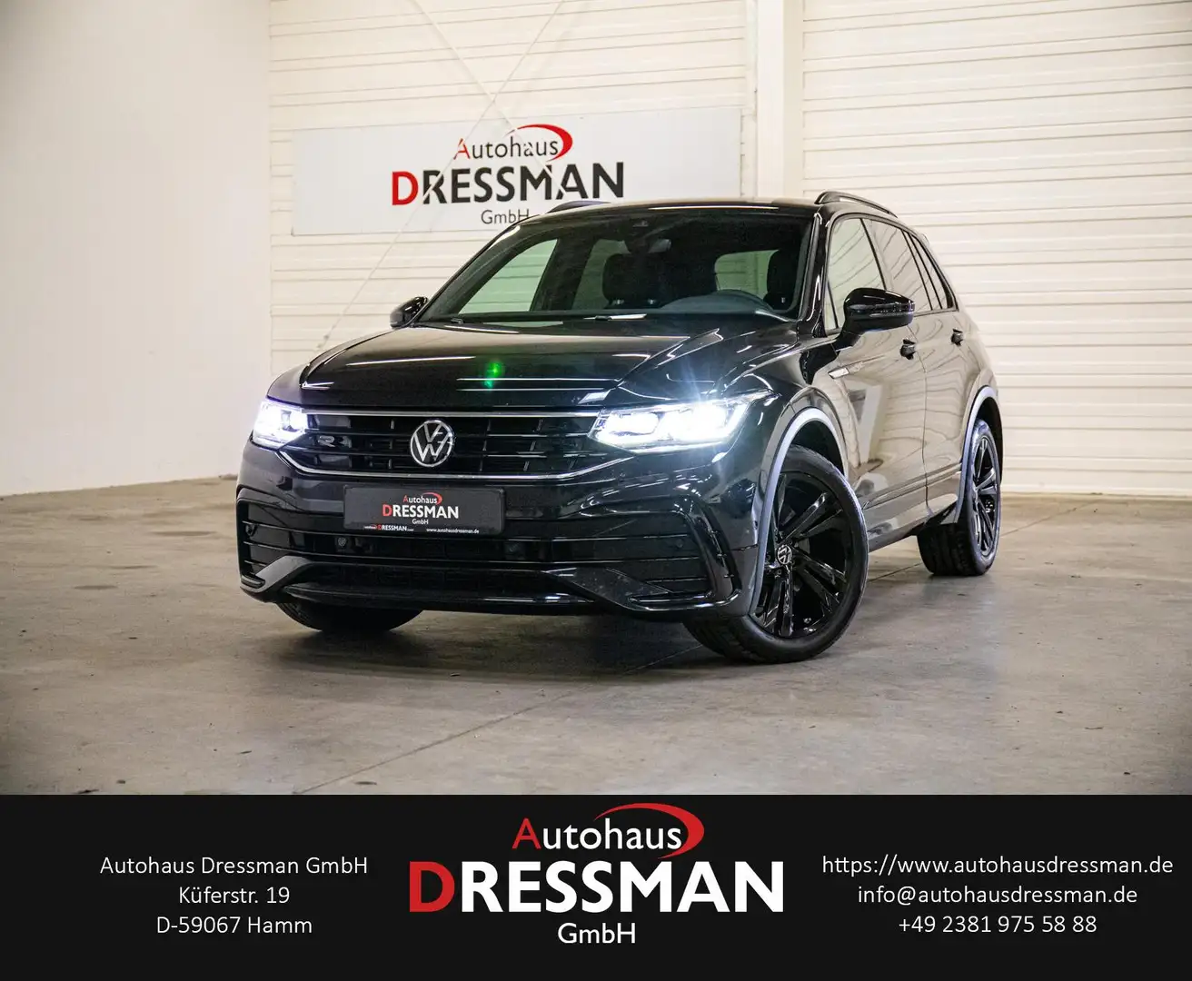 Volkswagen Tiguan 2.0 TDI R-Line 4M. MATRIX AHK HARMAN ACC Zwart - 1