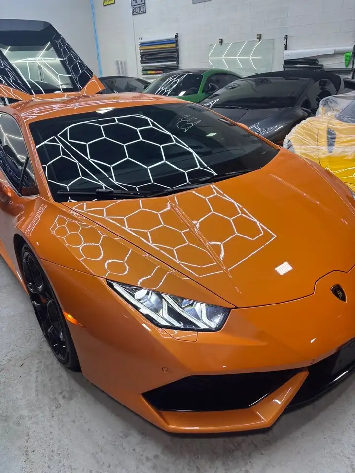 Lamborghini Huracán снимка Lamborghini Huracán