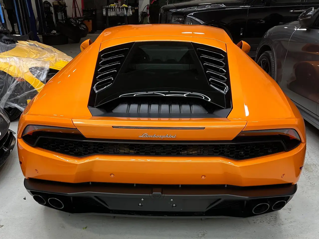 Lamborghini Huracán снимка Lamborghini Huracán