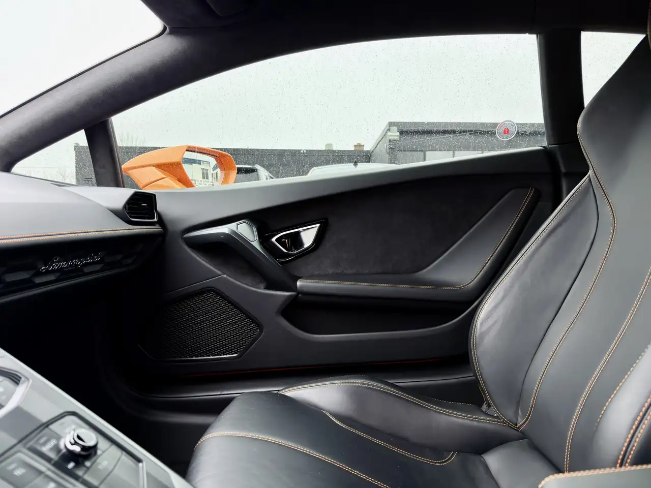 Lamborghini Huracán снимка Lamborghini Huracán