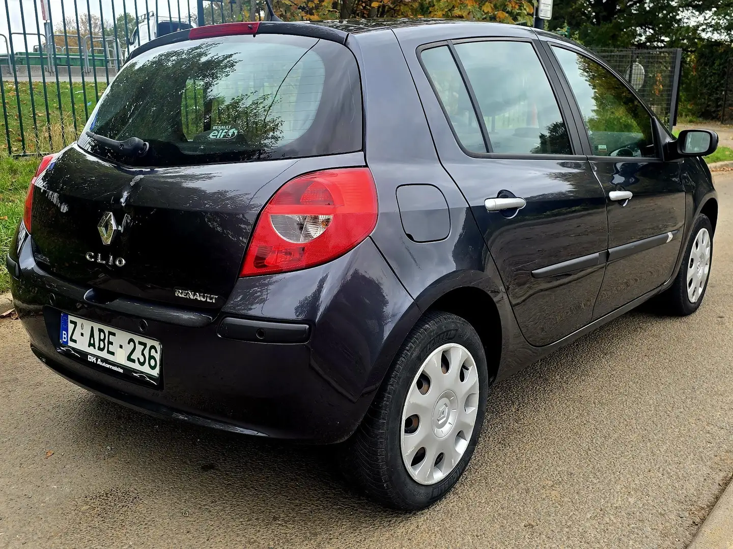 Renault Clio *** VENDU *** SOLD *** Zwart - 2