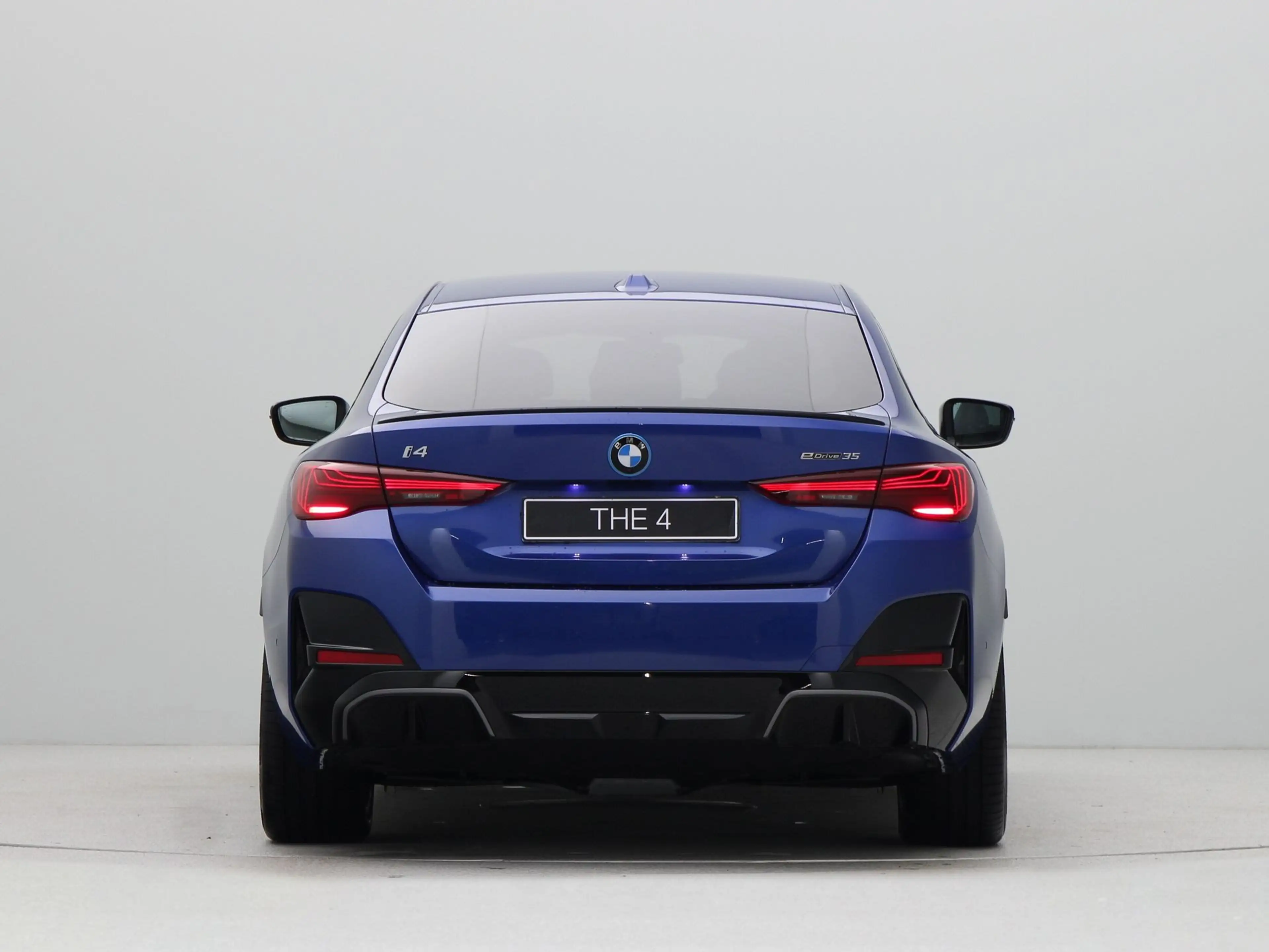 BMW i4 eDrive35 M Sport Edition 70 kWh — photo 9