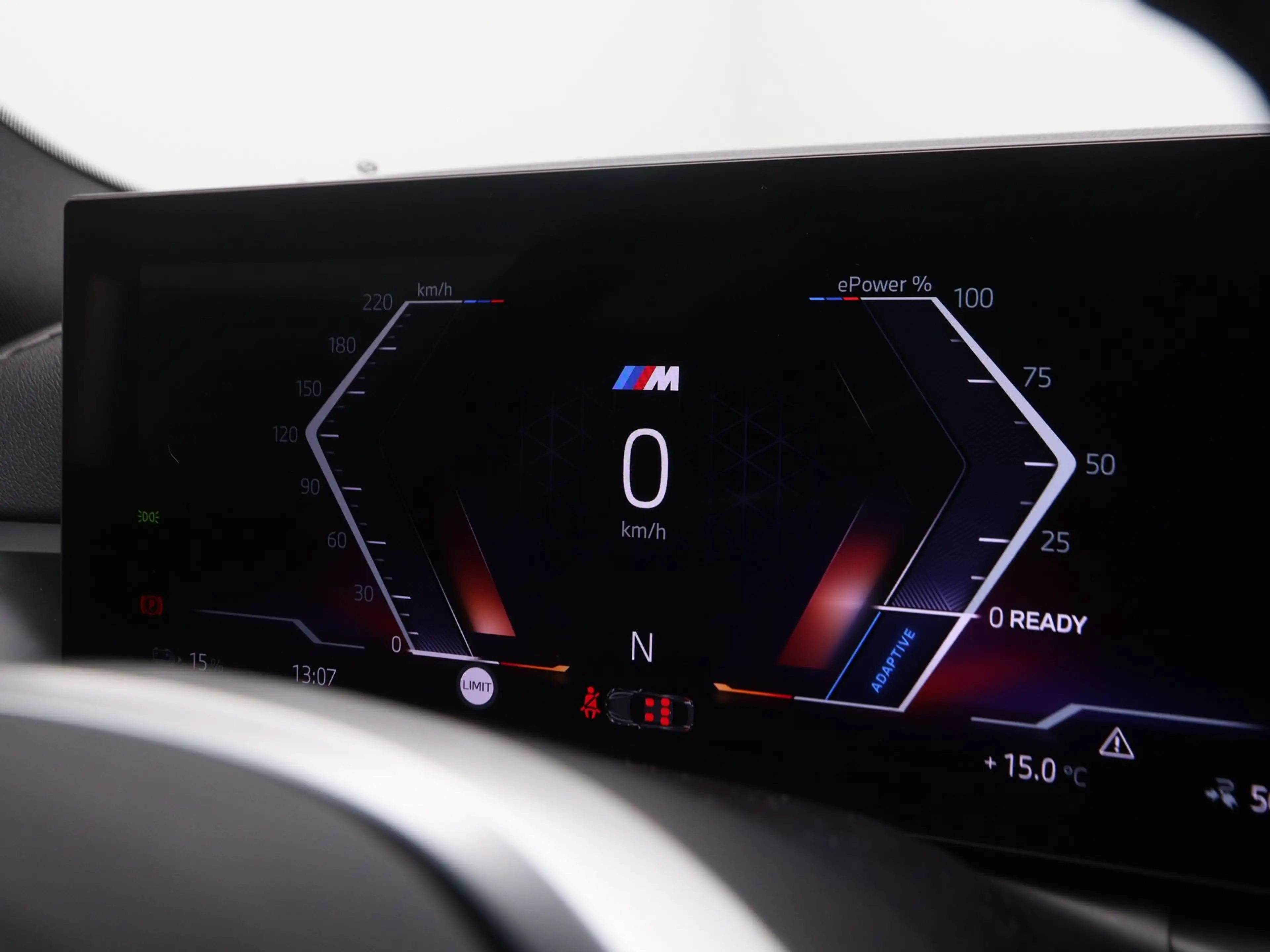 BMW i4 eDrive35 M Sport Edition 70 kWh — photo 3