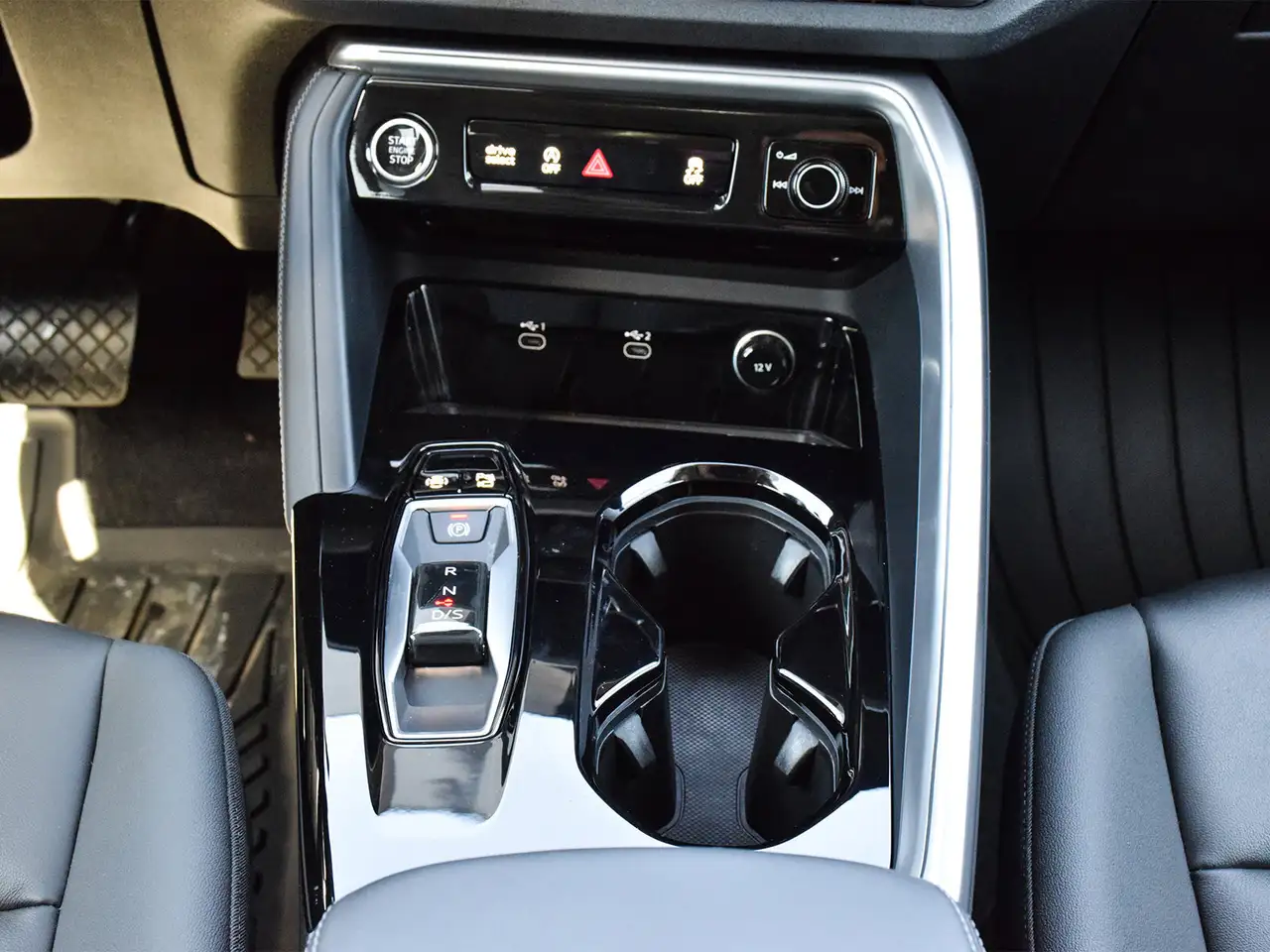 Audi Q5 снимка Audi Q5