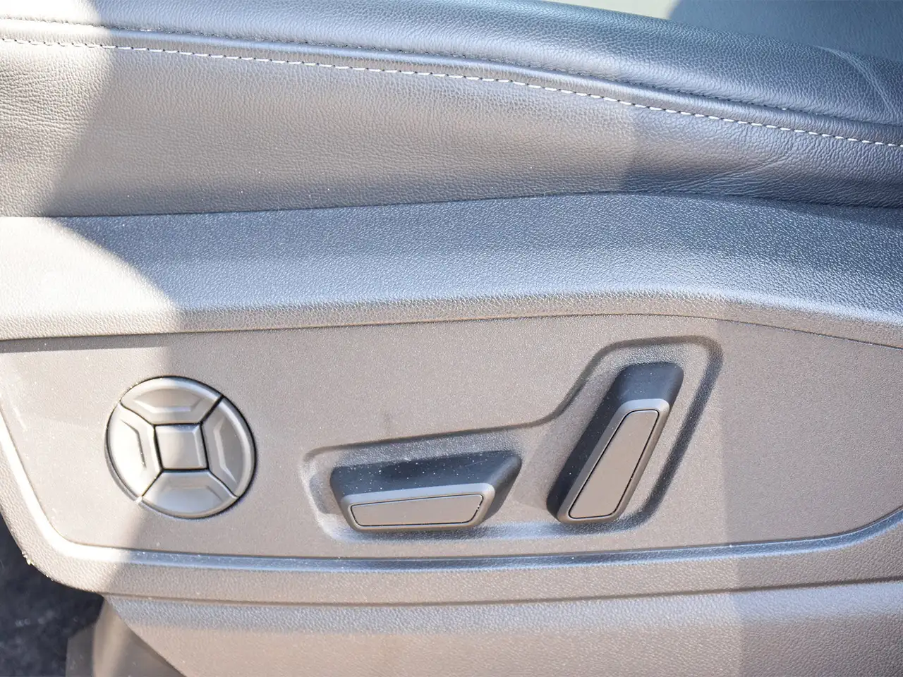 Audi Q5 снимка Audi Q5
