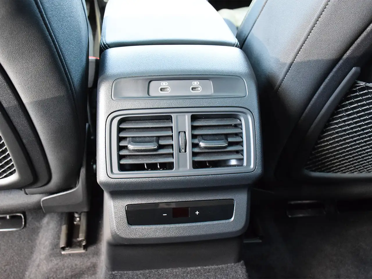 Audi Q5 снимка Audi Q5