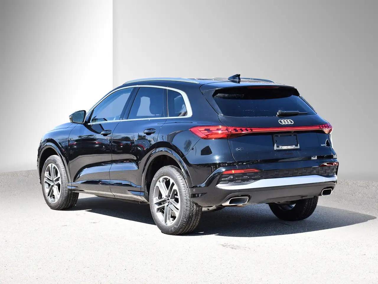 Audi Q5 снимка Audi Q5