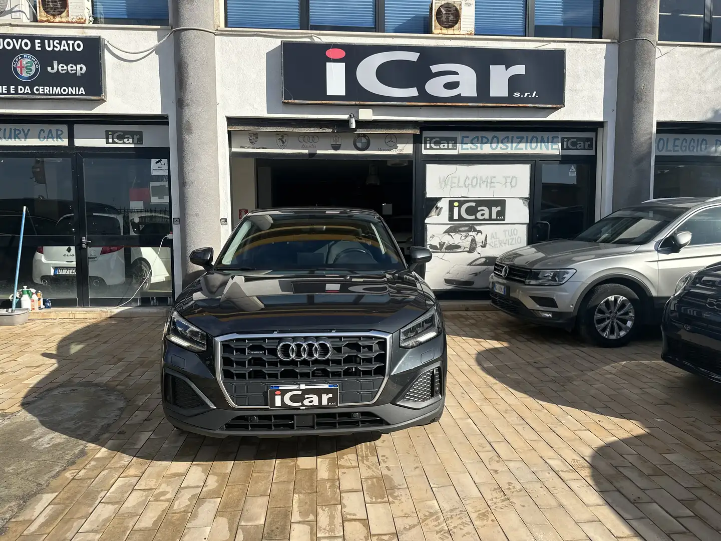 Audi Q2 2.0 tdi Business quattro s-tronic Grigio - 1