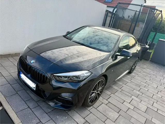 Bmw 218 i M Sport 19Zoll/Navi/Service frisch