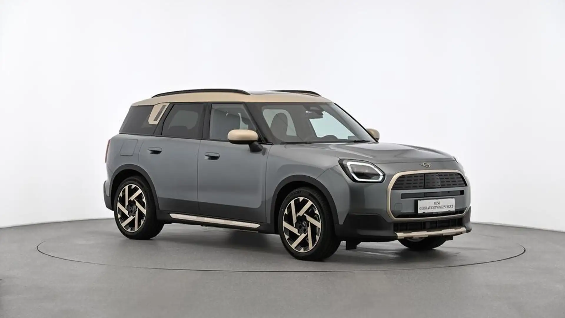 MINI Countryman E Grün - 1