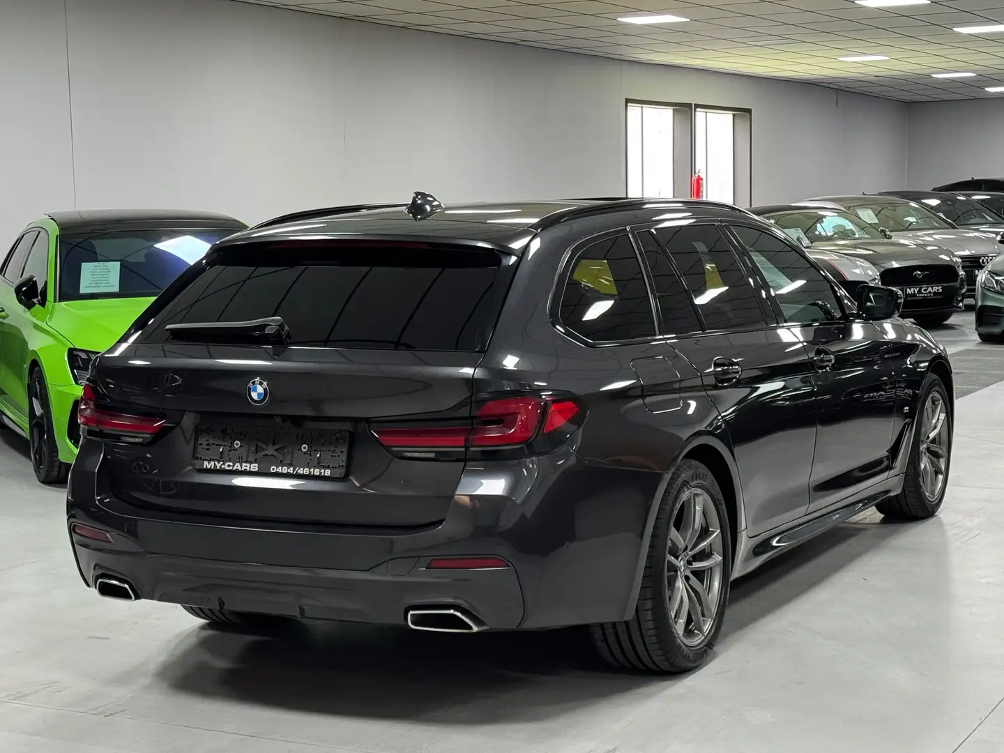BMW 520 D 190 Cv X-Drive Pack M Sport Pano Lazer Hud 360 Gris - 2