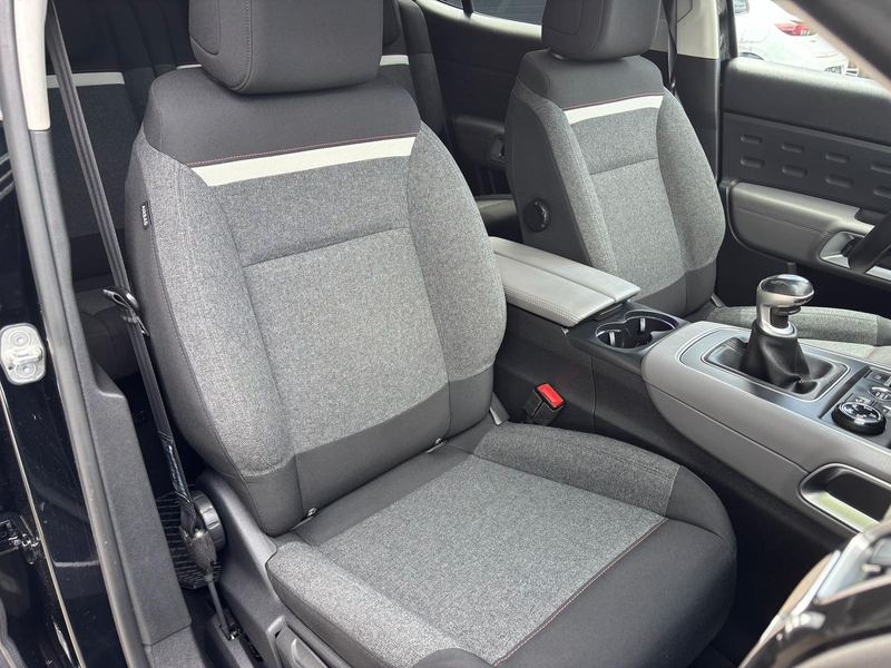 Citroen C5 Aircross PureTech 130 F -- Service und Pickerl neu -- — photo 14