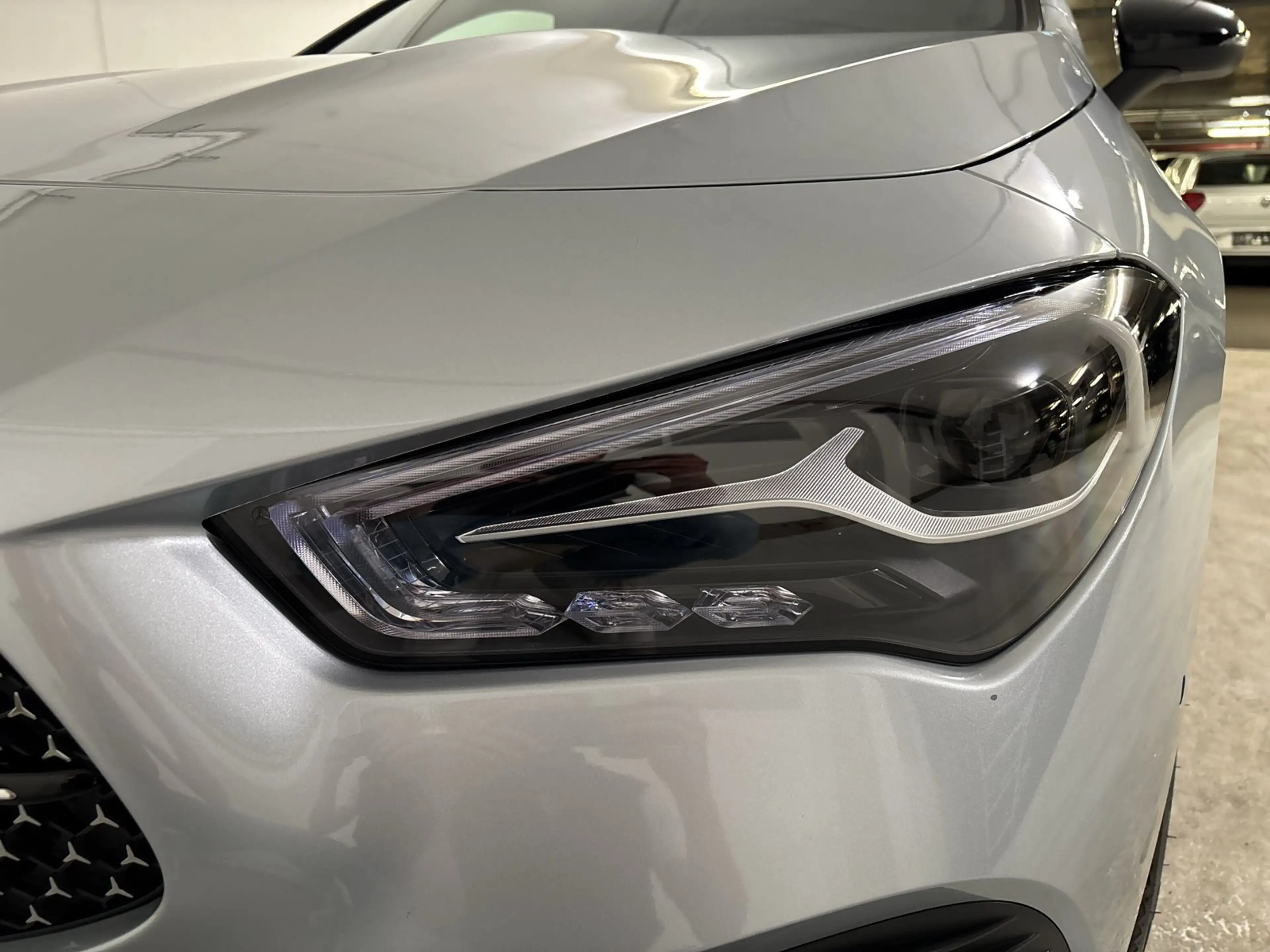 Mercedes-Benz CLA 180 Coupé Cam Navi SHZ — photo 14