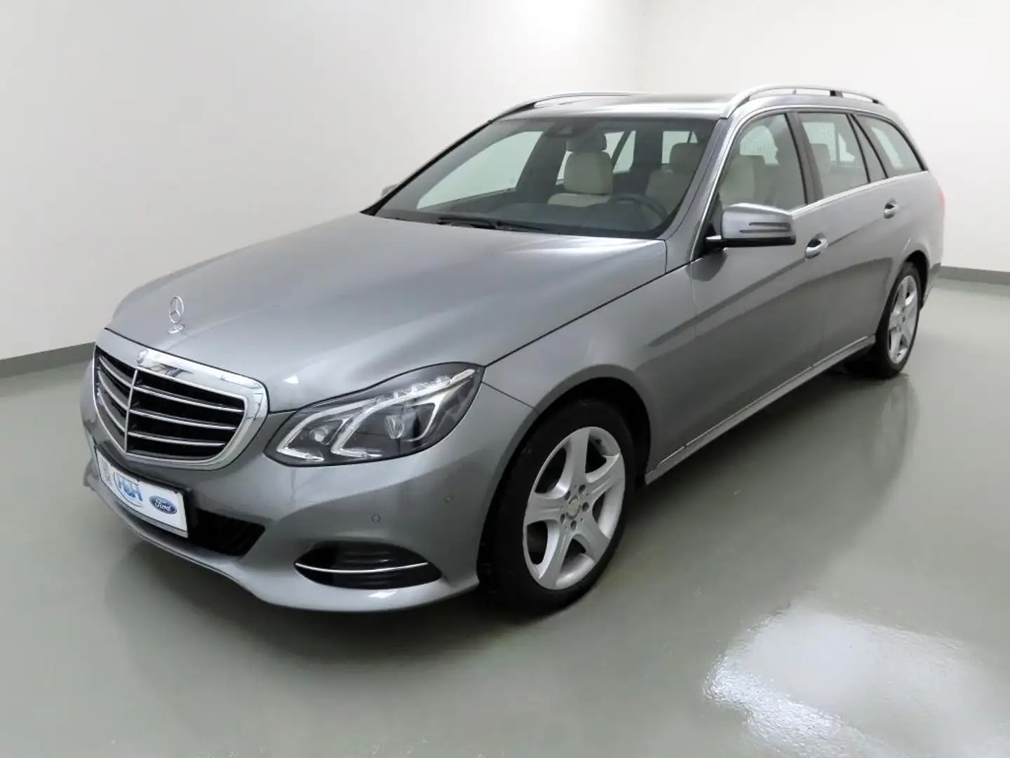 Mercedes-Benz E 300 3.5 V6 CGI 4Matic T Elegance AHK+LED+Leder Argent - 2